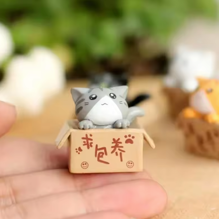 4pcs Mini Cat Ornament Garden Kitten Statue Gift  Cute Kawaii Toy Miniature Figurines